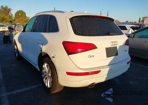 2014 Audi Q5 2.0T Premium z USA, uszkodzony, nr VIN WA1CFAFP6EA105546